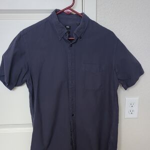 Uniqlo Button Down Short Sleeve Cotton Shirt